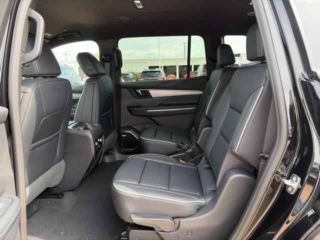 New 2027 Buick Enclave SUV