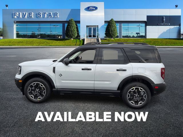 New 2026 White Ford Outer Banks image 4