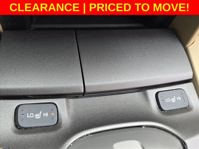 Used 2011 White Honda EX-L image 28