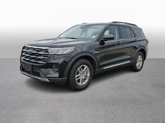 2025 Ford Explorer Active AWD
