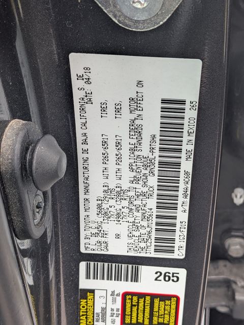 2018 Toyota Tacoma - Image 32
