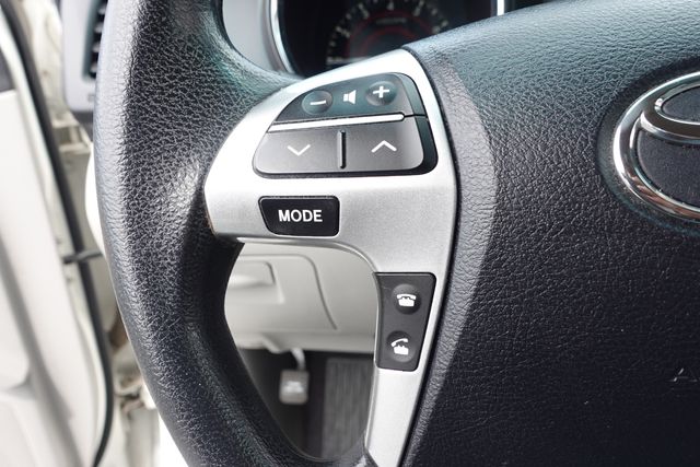 used 2012 Toyota Highlander car, priced at $11,500
