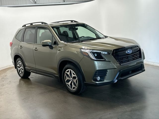 2022 Subaru Forester Premium Brown at Honda North