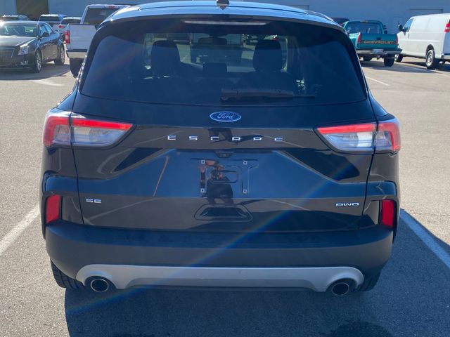 2020 Ford Escape SE 9