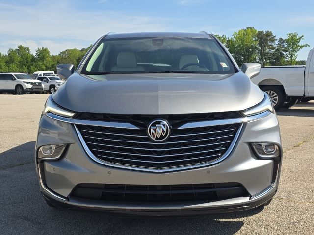 2023 Buick Enclave Essence:C02602