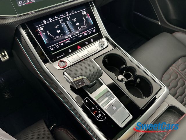 2025 Audi RS Q8 performance