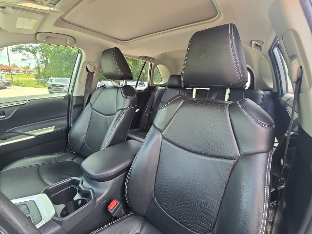 2019 Toyota RAV4 XLE:168550A