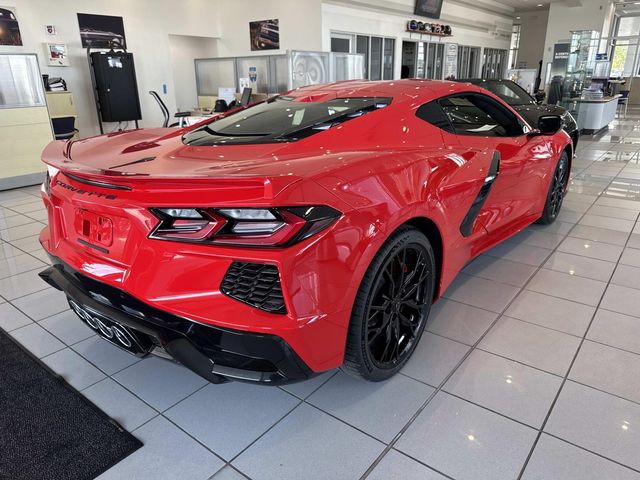 2027 Chevrolet Corvette Stingray - 7