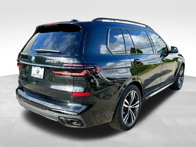 2025 BMW X7 M60i 5