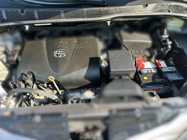 2017 Toyota Sienna XLE Premium Gray at Subaru and VW of Moon Township
