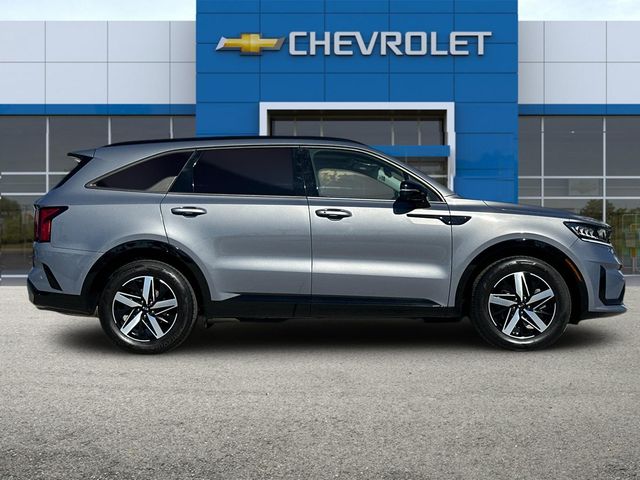 2021 Kia Sorento S 3