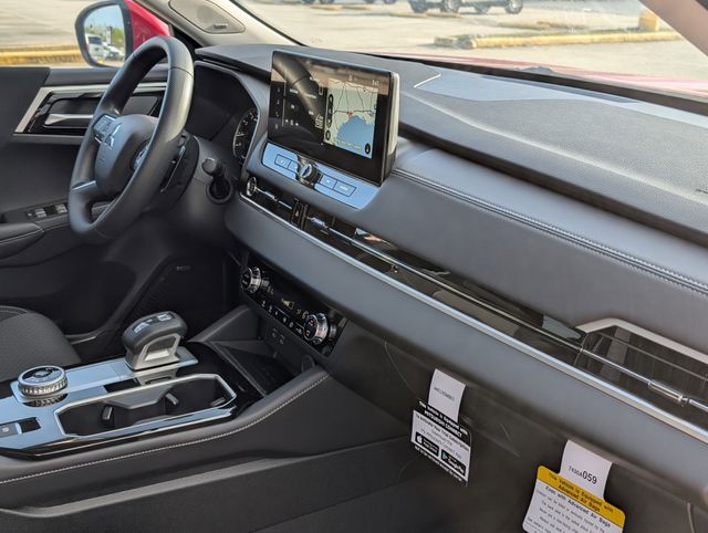 New 2025 Red Mitsubishi ES image 24