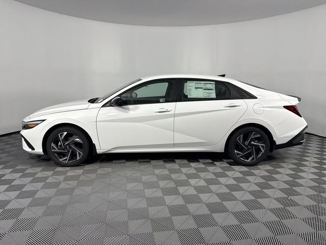 New 2025 Hyundai Elantra For Sale in Indianapolis, IN