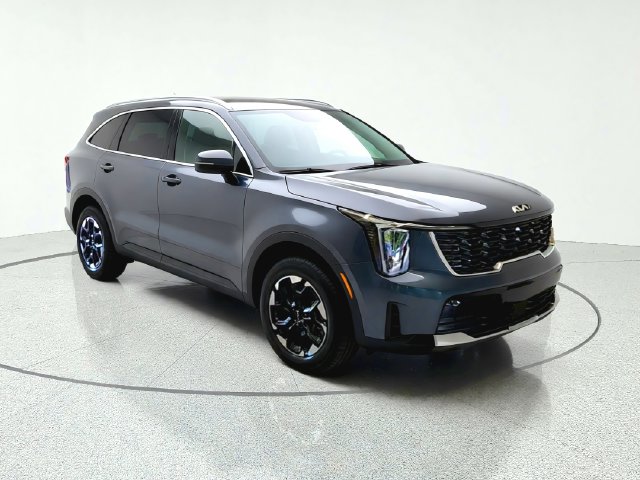 Used 2024 Kia Sorento SUV