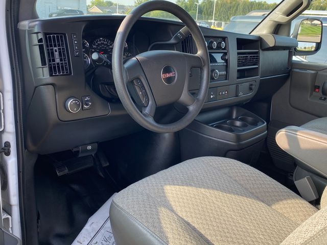 2020 GMC Savana 2500 Work Van 4