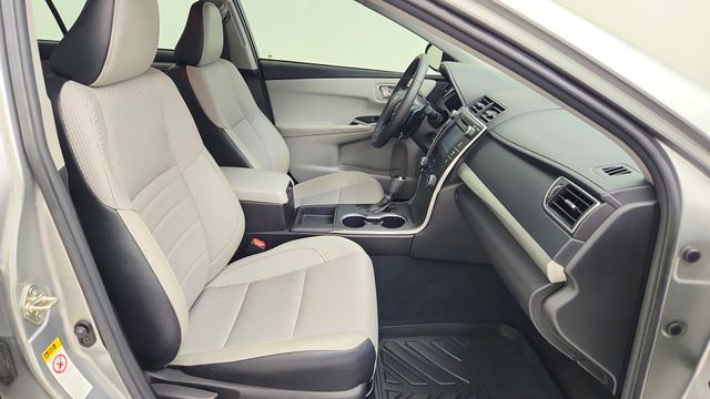 2017 Toyota Camry SE Silver at Emmons Autoplex