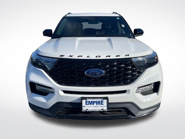 2023 Ford Explorer ST-Line 11