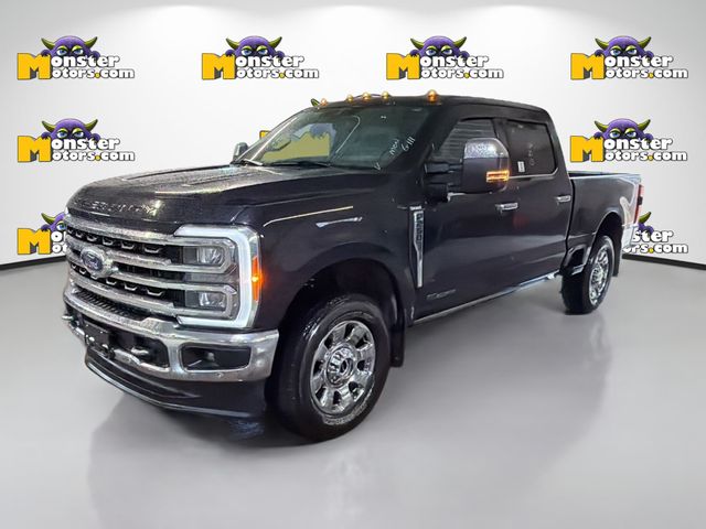 Black 2023 Ford F-250 Super Duty King Ranch Crew Cab 4WD Pickup Truck Four-Wheel Drive Automatic