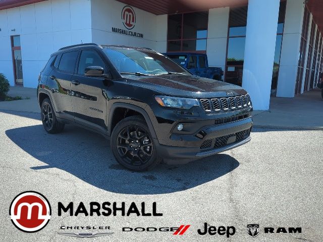 Diamond Black Crystal Pearlcoat 2026 Jeep Compass SUV / Crossover Four-Wheel Drive 8-Speed Automatic