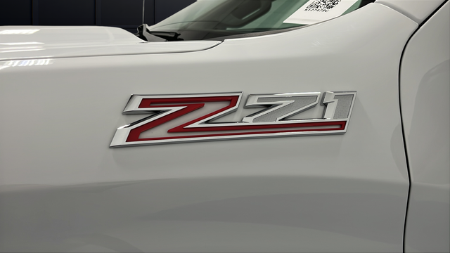 Used 2024 Summit White Chevrolet WT image 40
