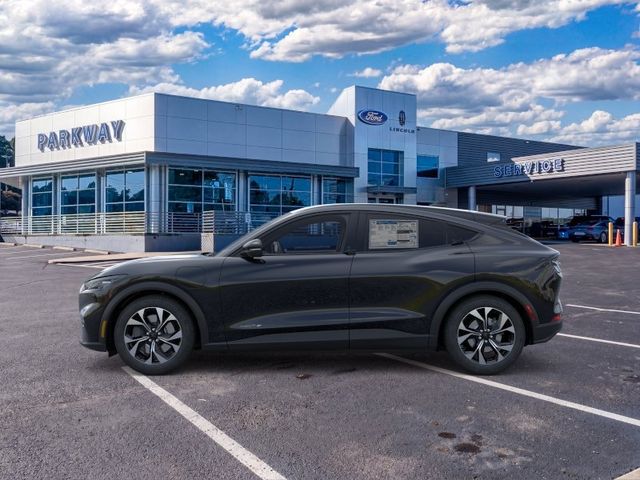 New 2026 Black Ford Select image 3