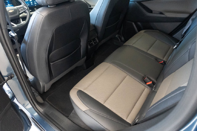 Used 2025 Chevrolet Equinox SUV
