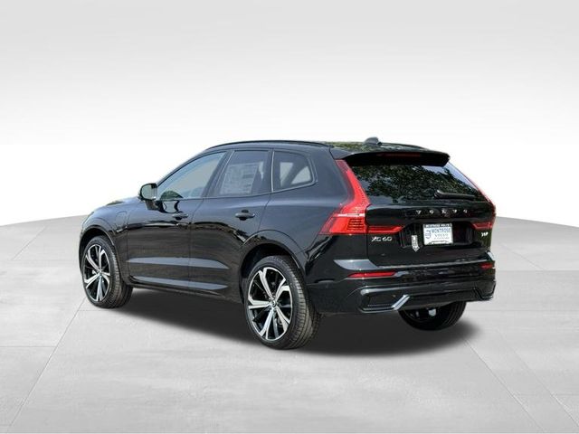 2025 Volvo XC60 Plug-In Hybrid Ultra 3