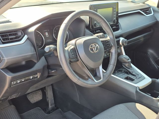 2022 Toyota RAV4 - Image 11
