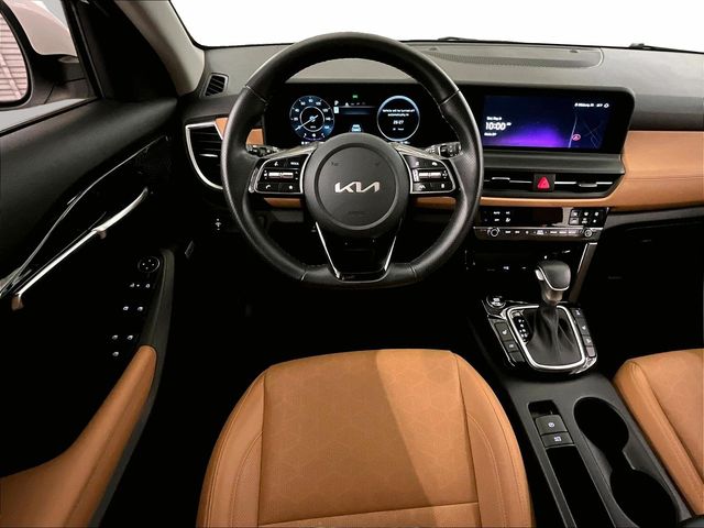 2024 Kia Seltos SX White at Subaru and VW of Moon Township