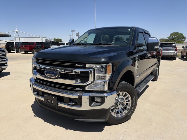 Blue 2021 Ford F-250 Super Duty XLT Crew Cab 4WD Pickup Truck Four-Wheel Drive Automatic