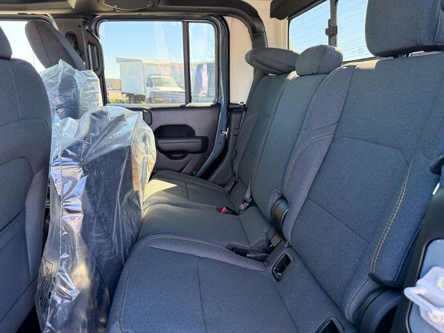 new 2026 Jeep Gladiator car, priced at $46,715