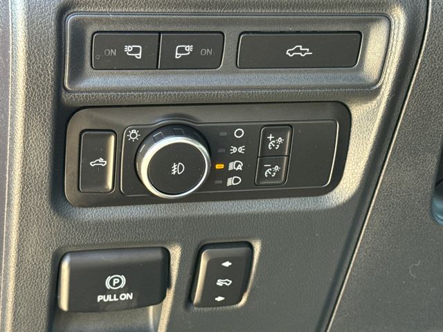 Used 2022 Orange Ford Raptor image 23