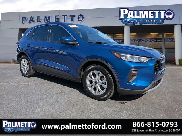 used 2023 Ford Escape car, priced at $26,975
