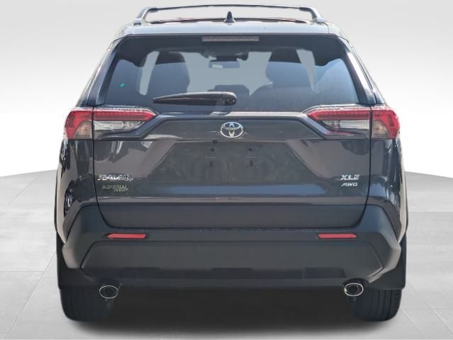 2024 Toyota RAV4 XLE Premium 5