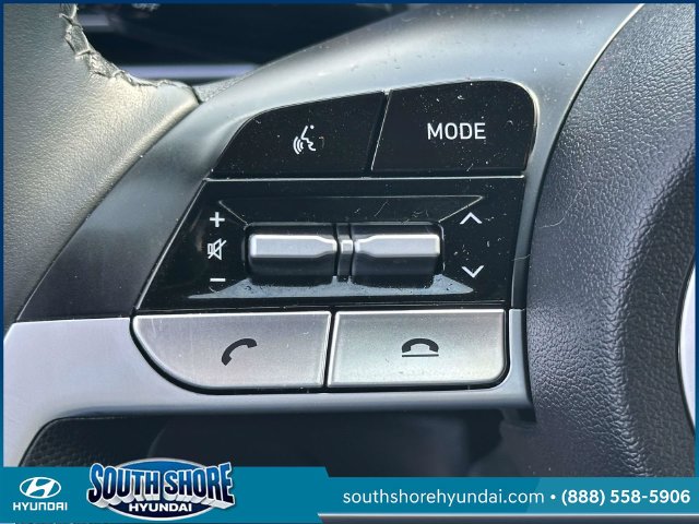 Used 2023 Hyundai Elantra Sedan