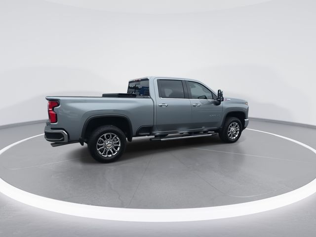 Used 2026 Gray Chevrolet LTZ image 8