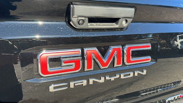 2024 GMC Canyon AT4X 15