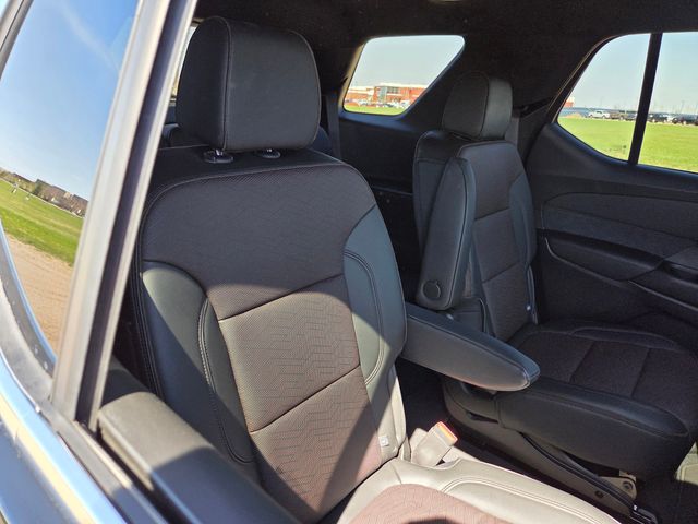 2023 Chevrolet Traverse AWD High Country