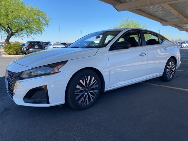 225132025 Nissan Altima 2.5 SV