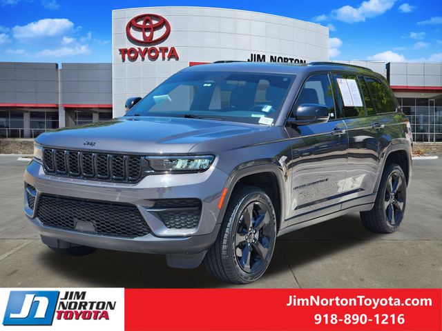 Used 2023 Jeep Grand Cherokee SUV