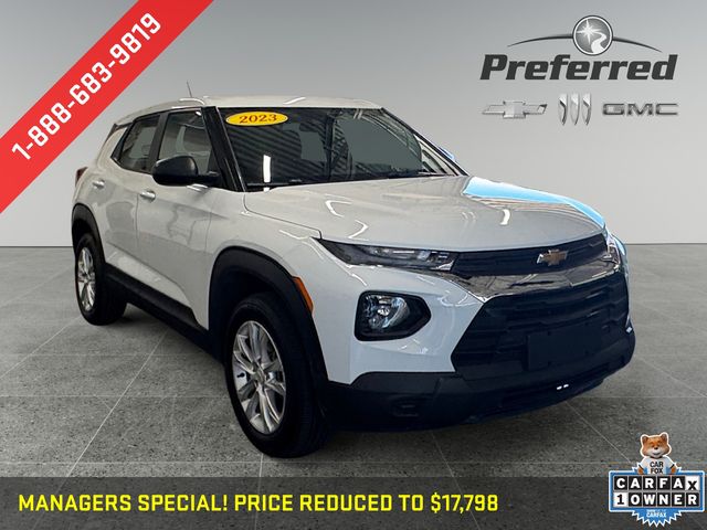 Summit White 2023 Chevrolet Trailblazer SUV / Crossover Four-Wheel Drive 9-Speed Automatic