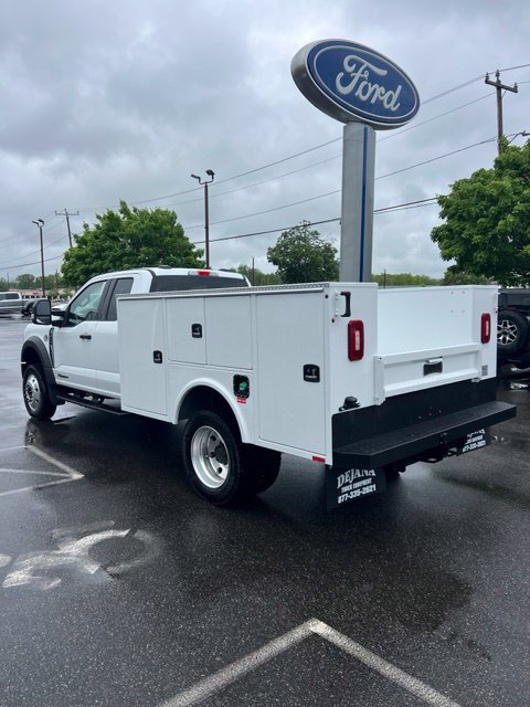 New 2026 White Ford XLT image 2