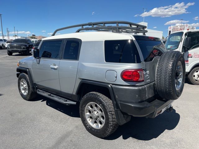 2011 Toyota FJ Cruiser Base 27