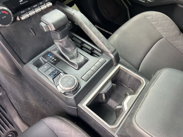 2024 Toyota Tacoma SR5 - Photo 26
