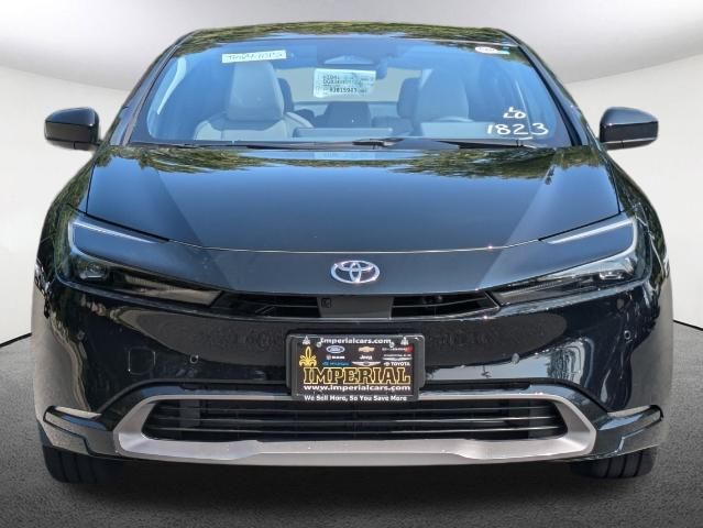 2024 Toyota Prius Limited 10