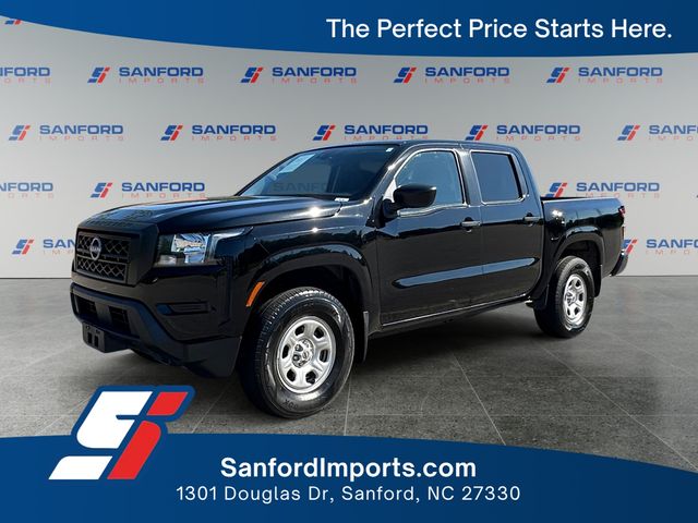 Super Black 2023 Nissan Frontier Pickup Truck Four-Wheel Drive 9-Speed Automatic