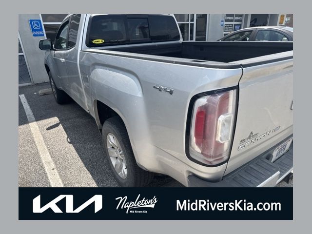 Quicksilver Metallic 2018 GMC Canyon Pickup Truck Four-Wheel Drive 8-Speed Automatic