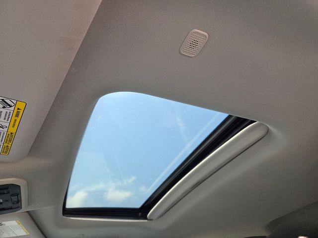 Used 2024  Toyota SR5 image 7