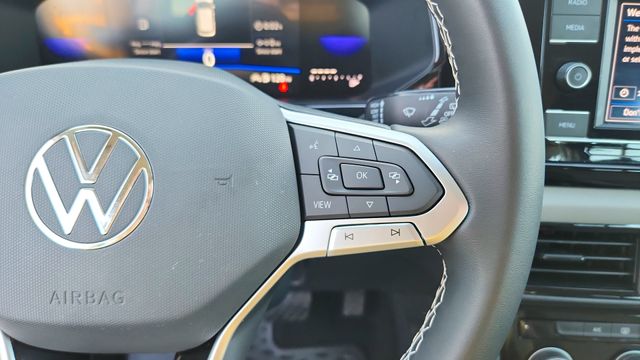 2023 Volkswagen Taos