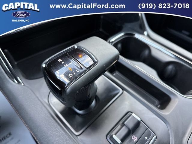Used 2024 Gray GMC AT4 image 31